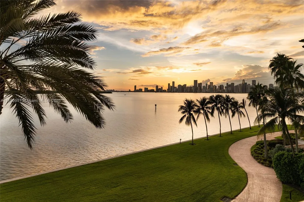 5134 Fisher Island Dr #5134 Miami Beach, FL 33109