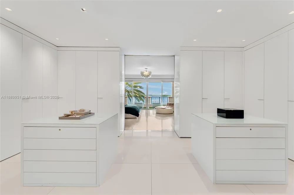 5134 Fisher Island Dr #5134 Miami Beach, FL 33109