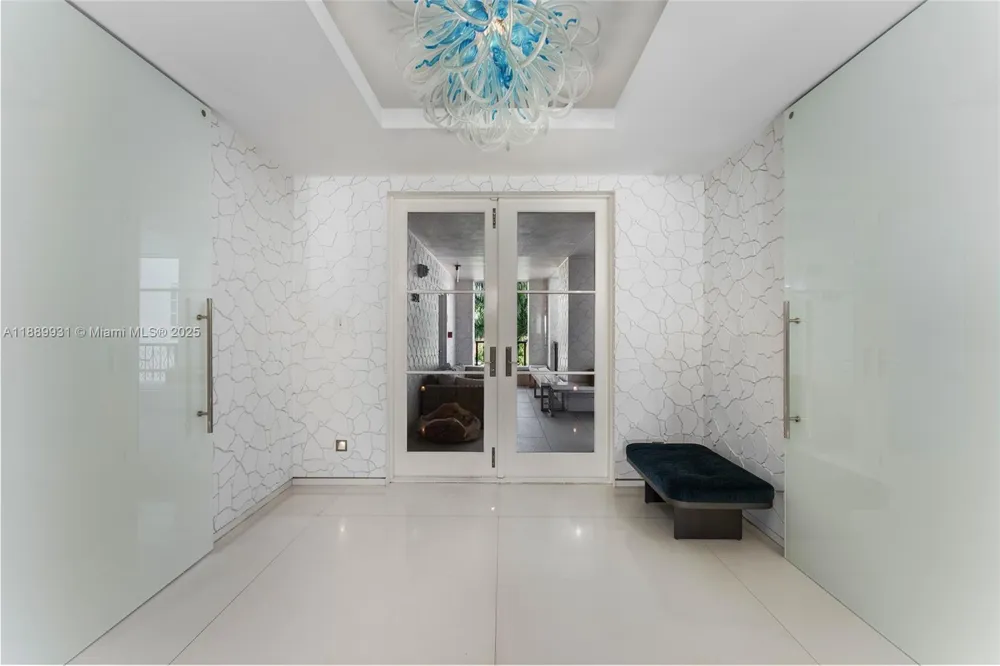 5134 Fisher Island Dr #5134 Miami Beach, FL 33109