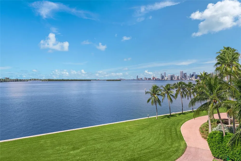 5134 Fisher Island Dr #5134 Miami Beach, FL 33109