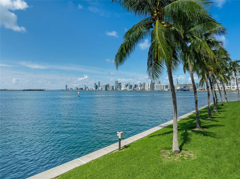 5134 Fisher Island Dr #5134 Miami Beach, FL 33109