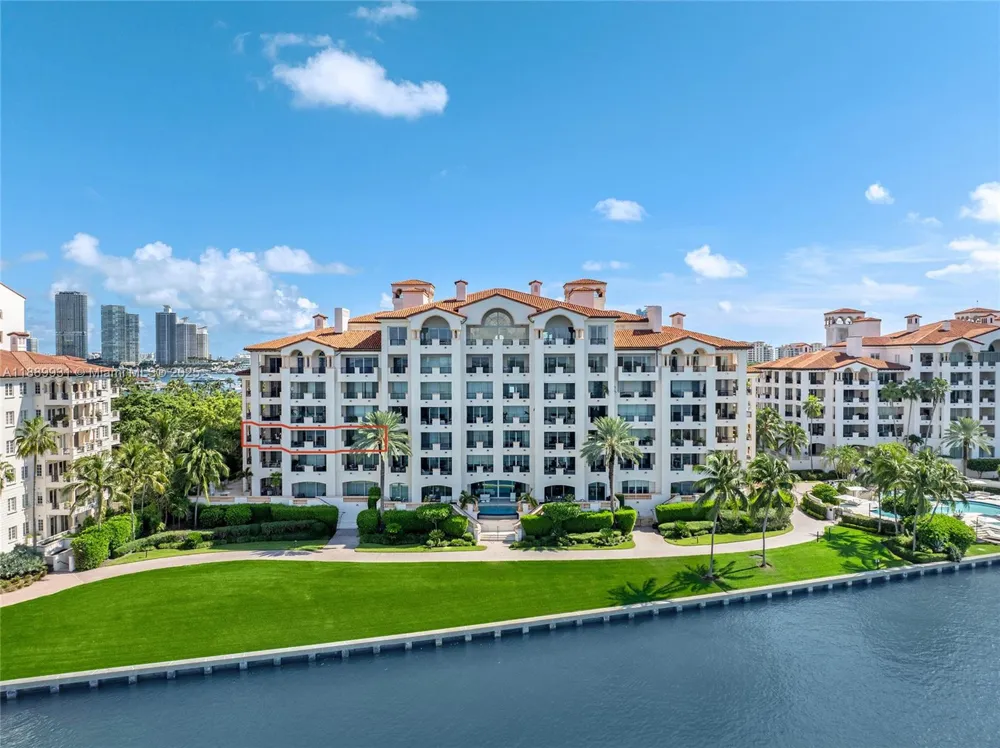 5134 Fisher Island Dr #5134 Miami Beach, FL 33109