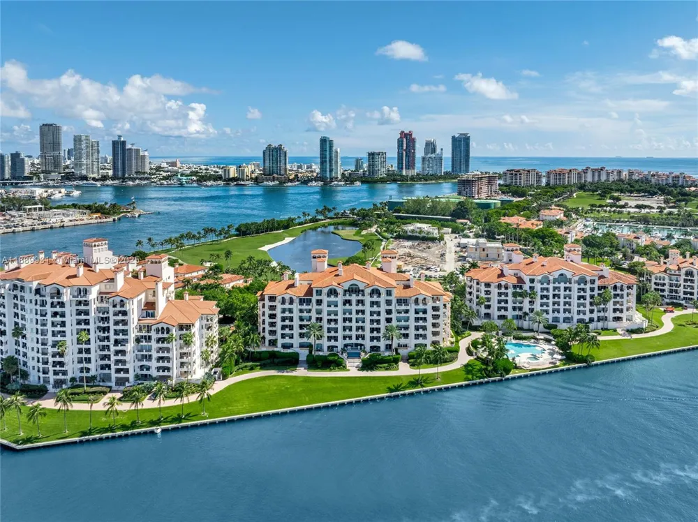 5134 Fisher Island Dr #5134 Miami Beach, FL 33109