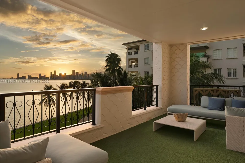 5134 Fisher Island Dr #5134 Miami Beach, FL 33109