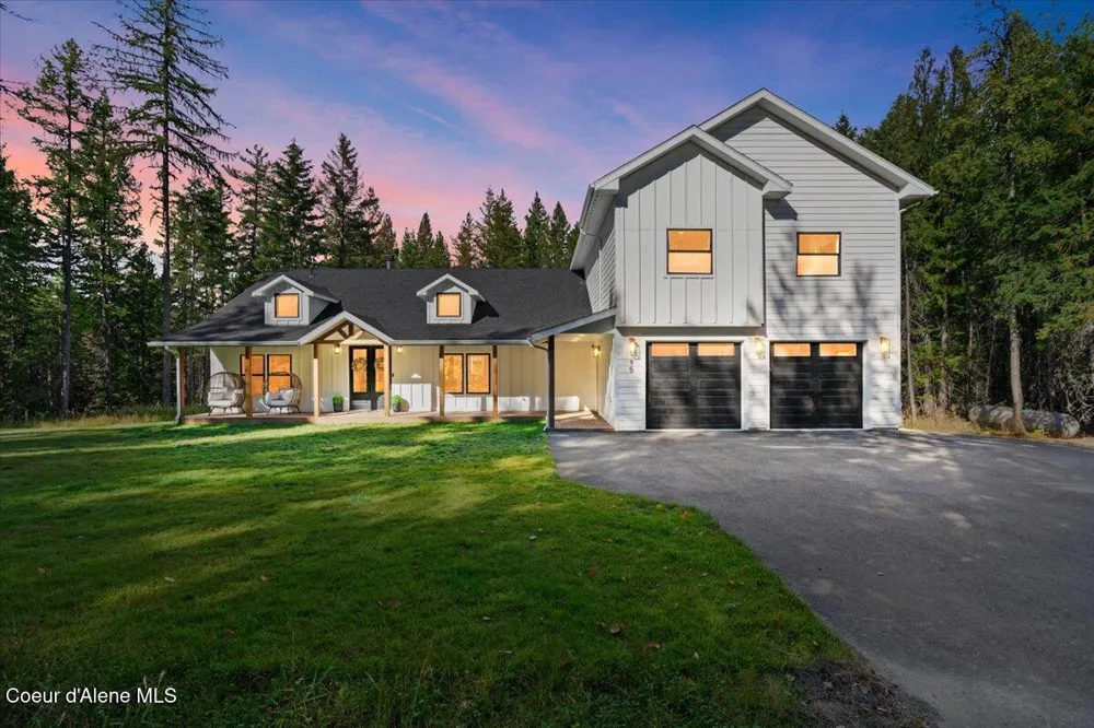 95 KLICKITAT ROAD Cocolalla, ID 83813