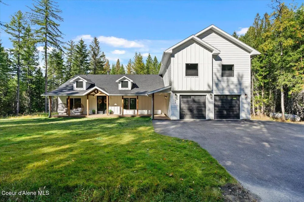 95 KLICKITAT ROAD Cocolalla, ID 83813