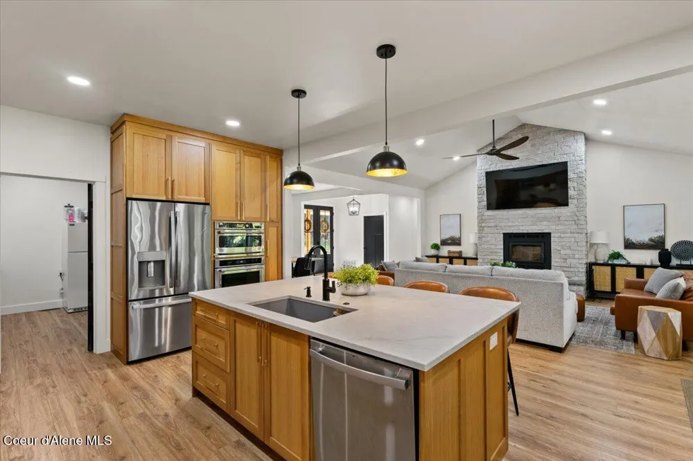 95 KLICKITAT ROAD Cocolalla, ID 83813