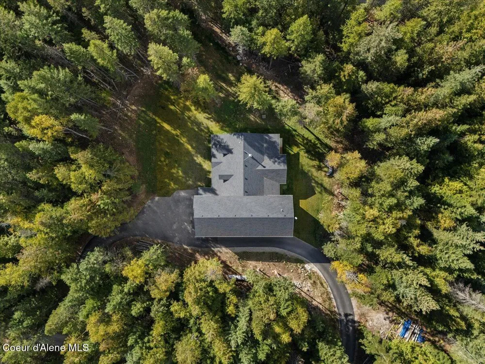 95 KLICKITAT ROAD Cocolalla, ID 83813