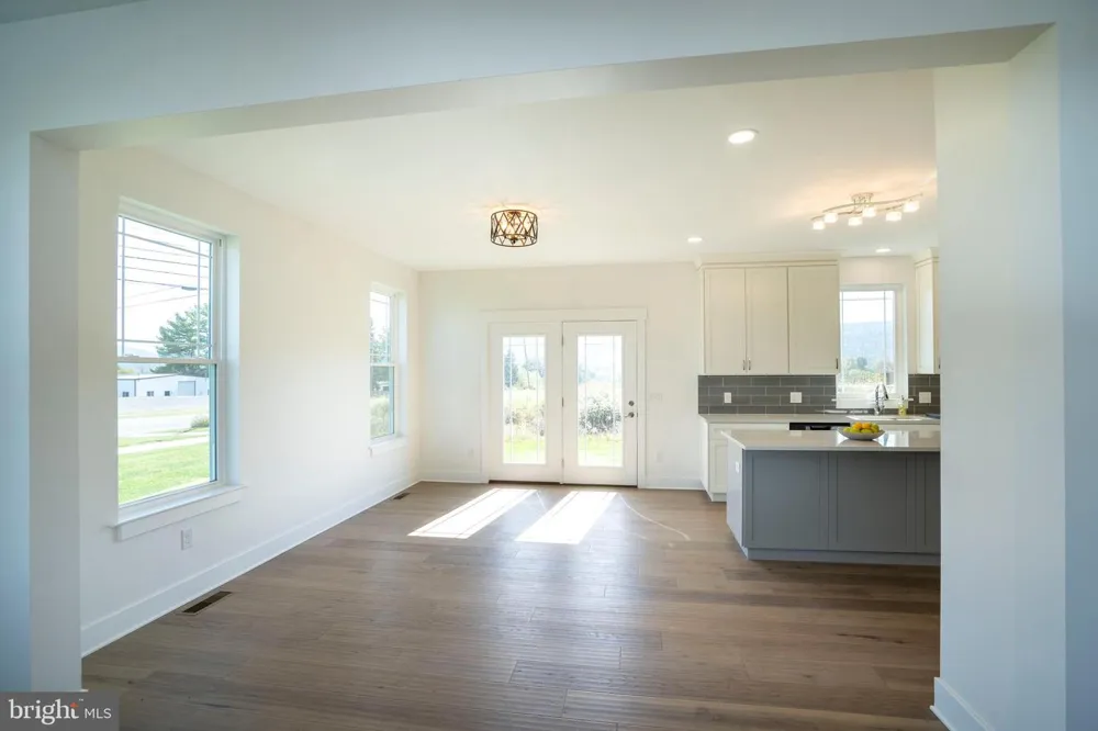 178 APPLE VIEW DRIVE State College, PA 16801