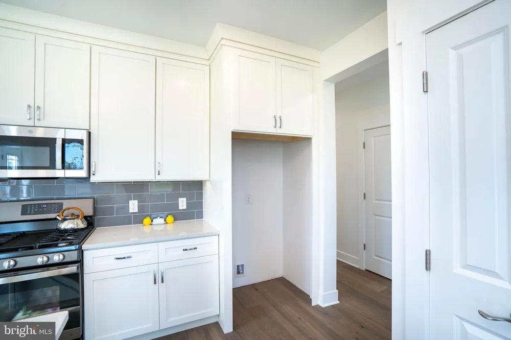 178 APPLE VIEW DRIVE State College, PA 16801