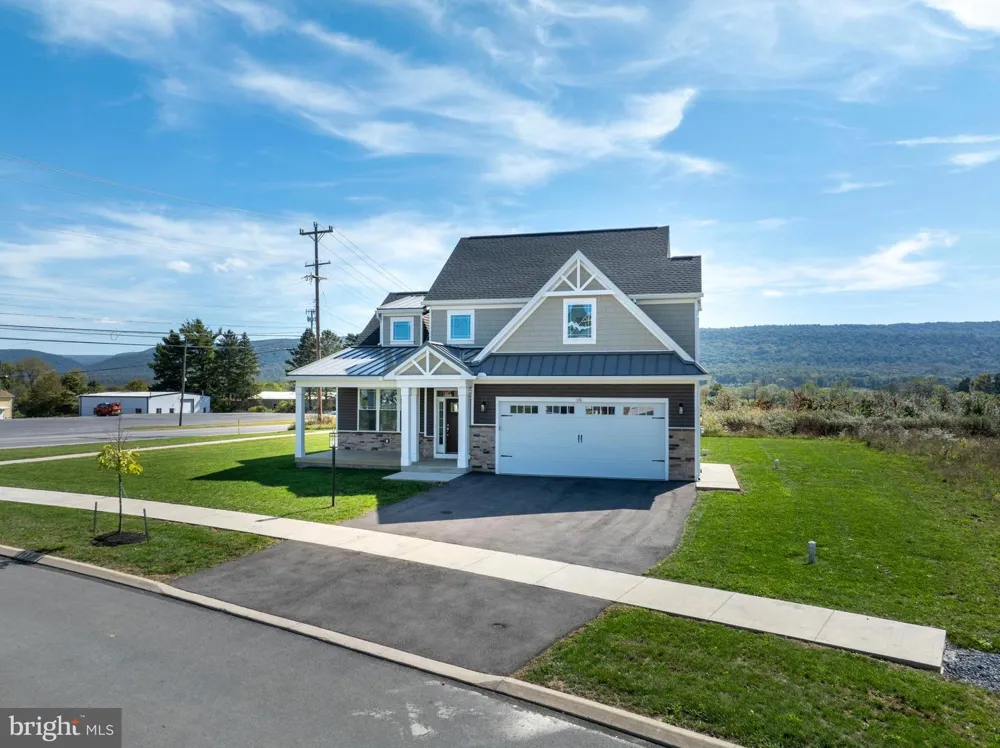 178 APPLE VIEW DRIVE State College, PA 16801