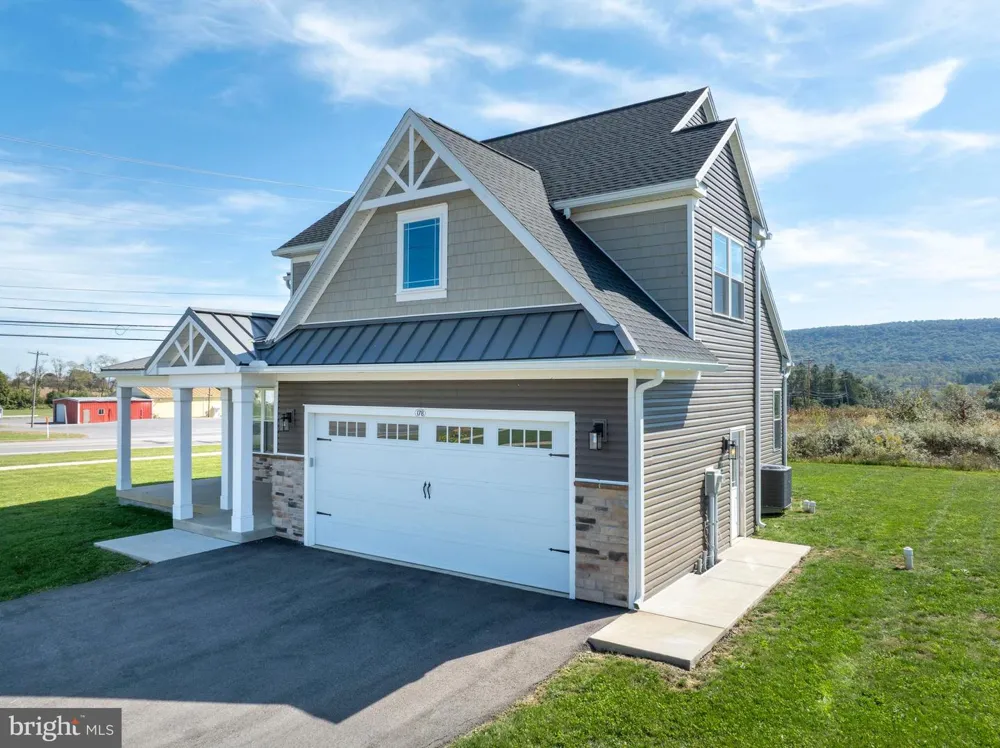 178 APPLE VIEW DRIVE State College, PA 16801