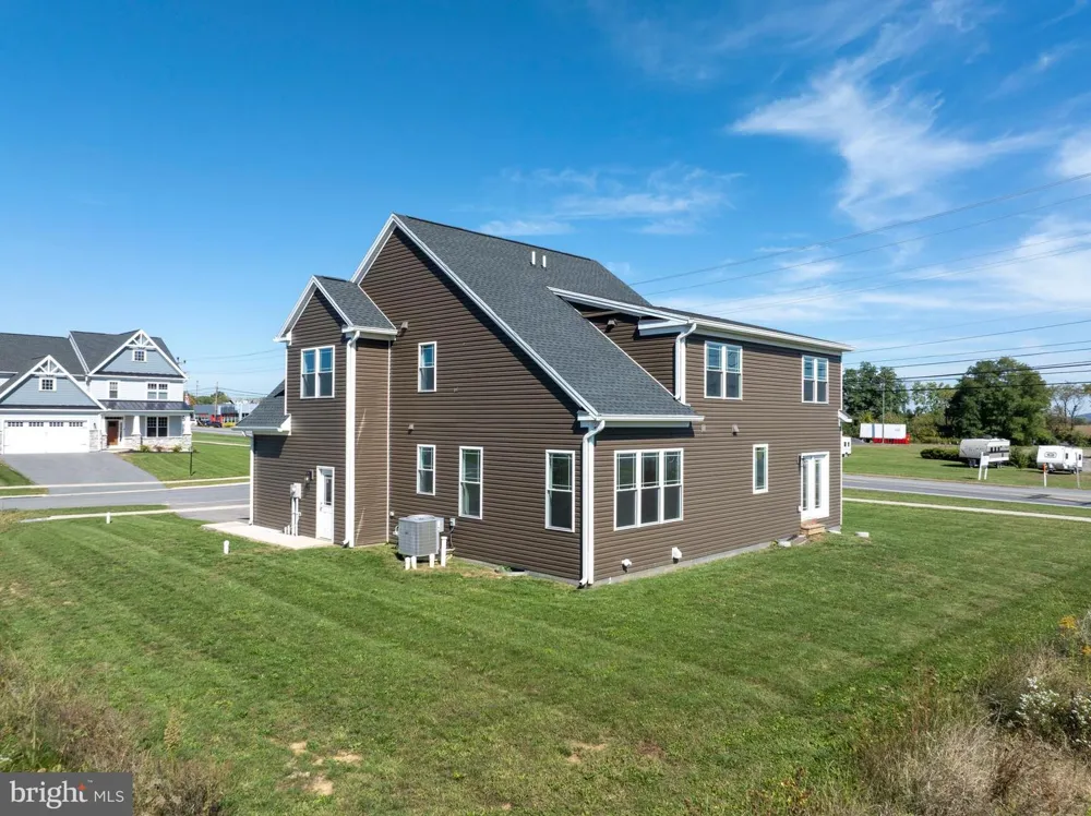 178 APPLE VIEW DRIVE State College, PA 16801