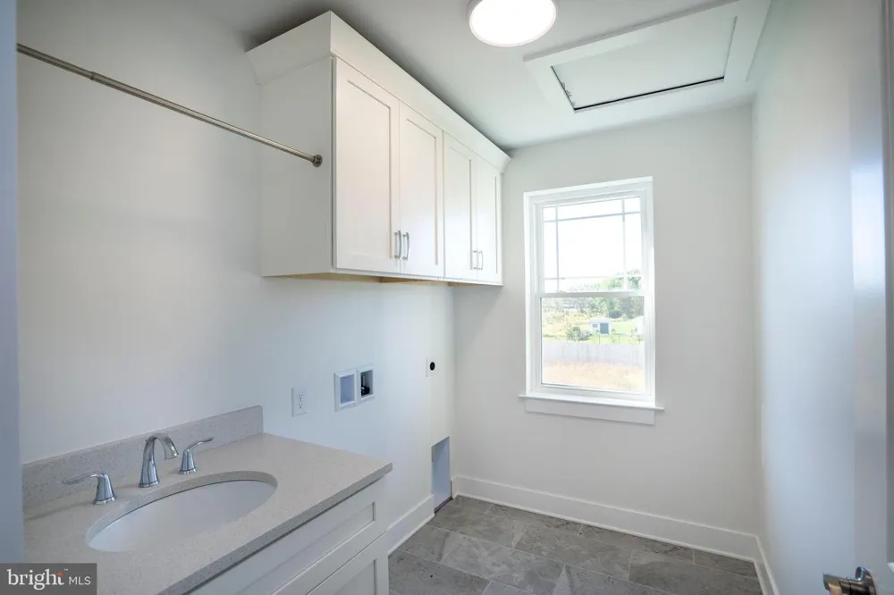 178 APPLE VIEW DRIVE State College, PA 16801
