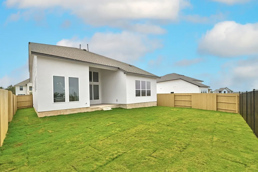 132 Pinyon Pine Drive Bastrop, TX 78602