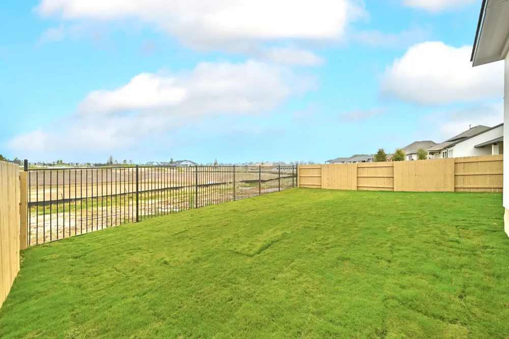 132 Pinyon Pine Drive Bastrop, TX 78602