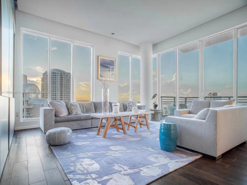900 Brickell Key Blvd #2204 Miami, FL 33131