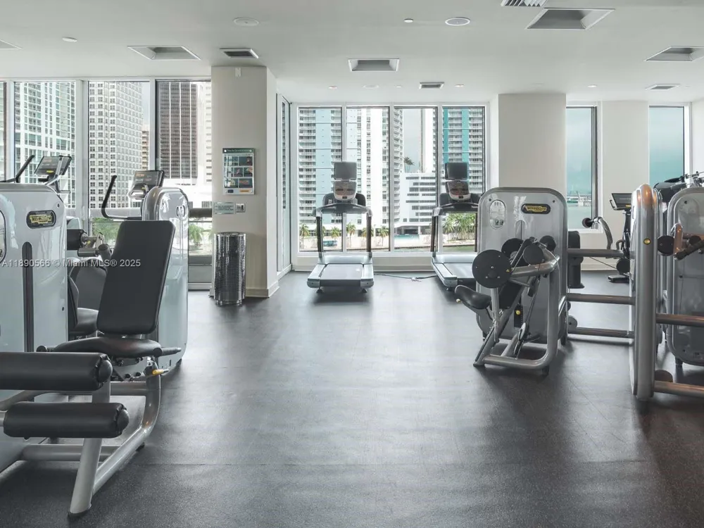 900 Brickell Key Blvd #2204 Miami, FL 33131
