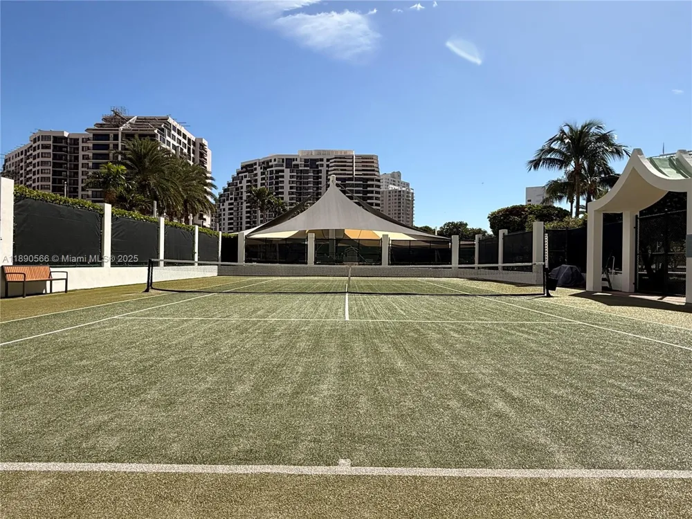 900 Brickell Key Blvd #2204 Miami, FL 33131