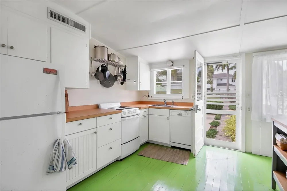 241 GILCHRIST AVENUE #C Boca Grande, FL 33921