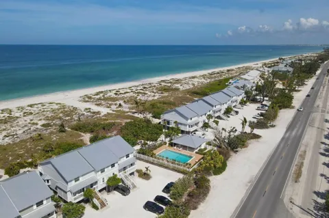 420 GULF BOULEVARD #13