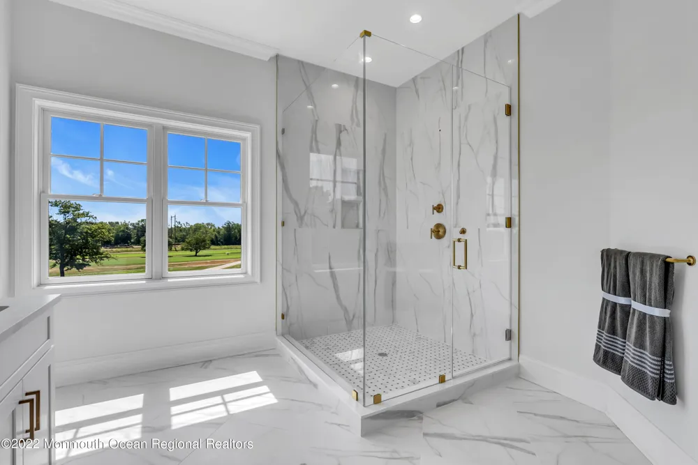 174 Eagle Way Eatontown, NJ 07724