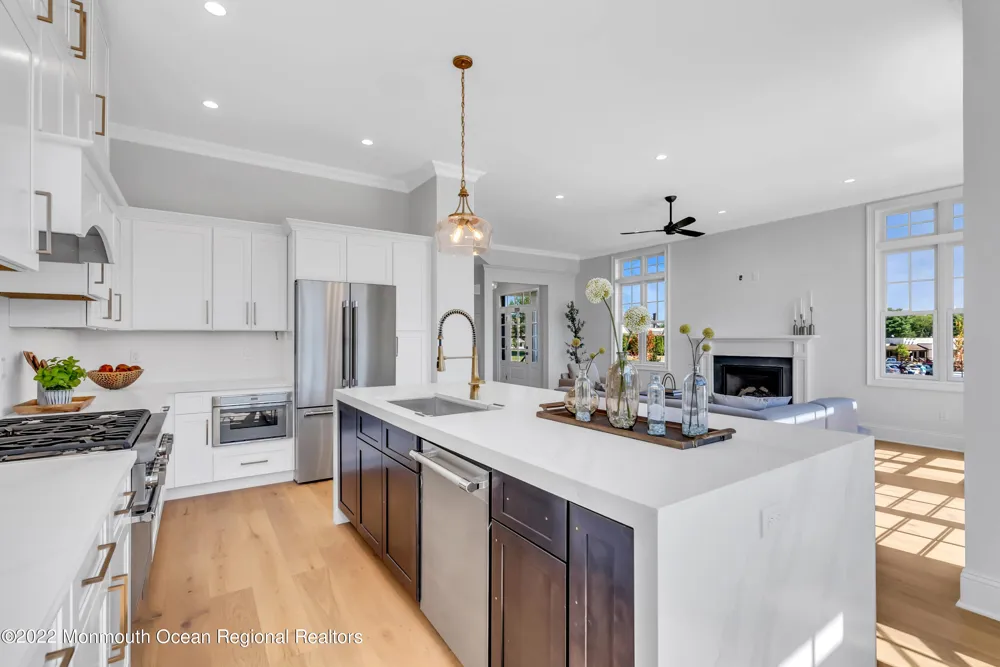 174 Eagle Way Eatontown, NJ 07724