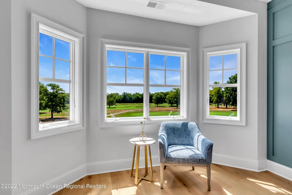 174 Eagle Way Eatontown, NJ 07724