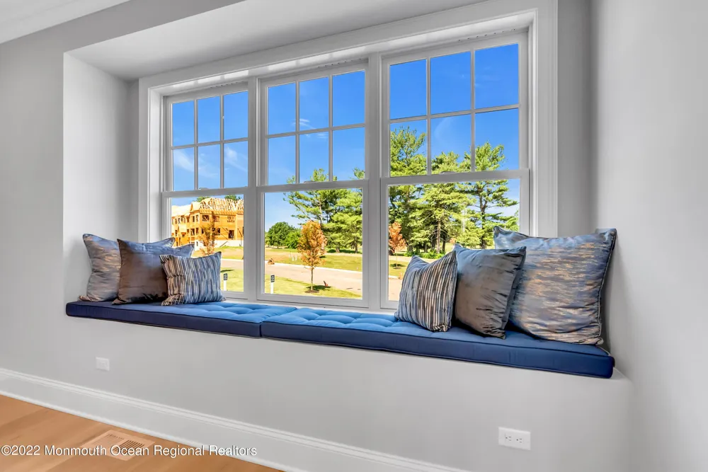 174 Eagle Way Eatontown, NJ 07724