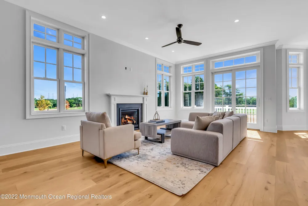 174 Eagle Way Eatontown, NJ 07724
