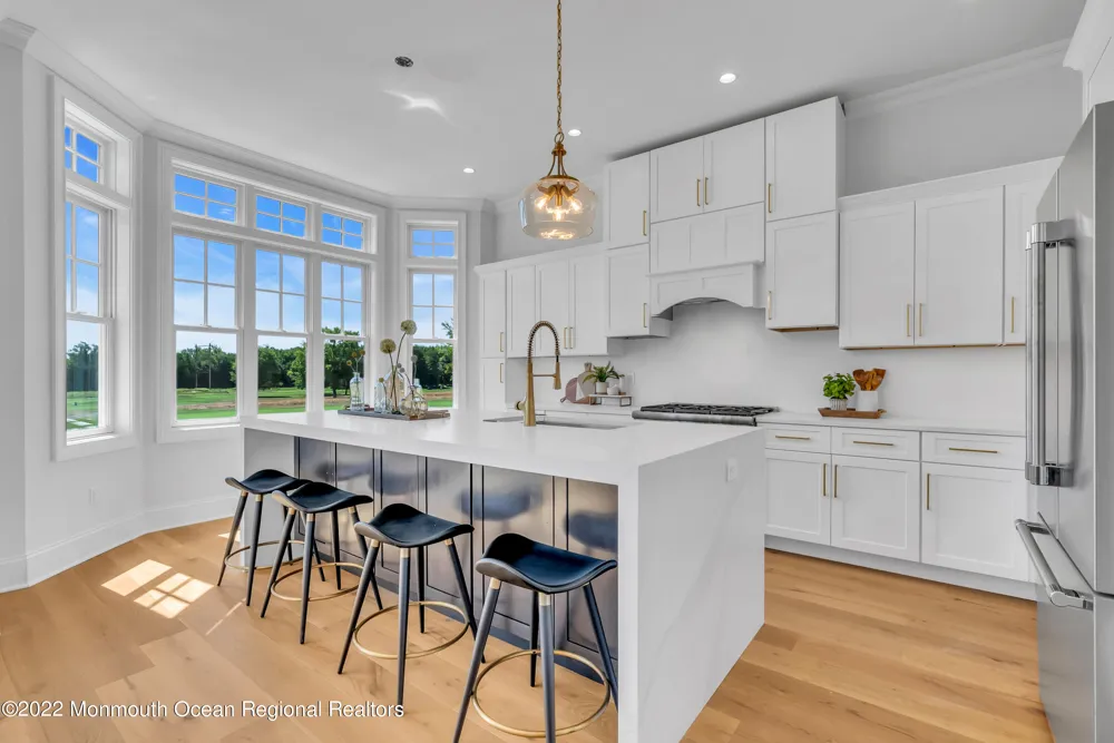 174 Eagle Way Eatontown, NJ 07724