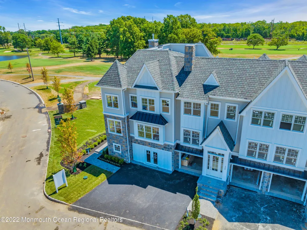 174 Eagle Way Eatontown, NJ 07724