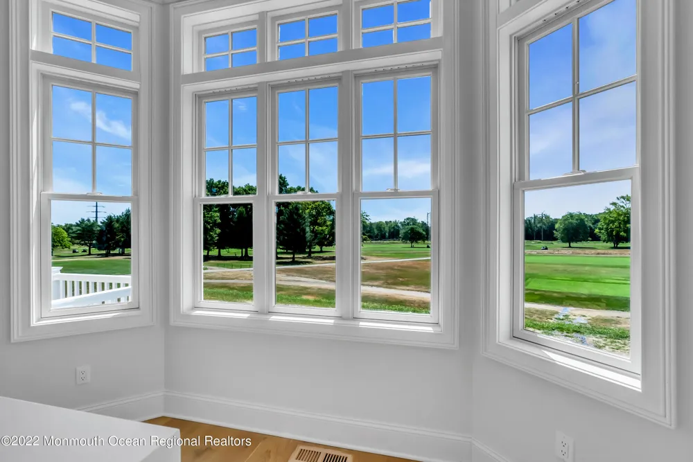 174 Eagle Way Eatontown, NJ 07724