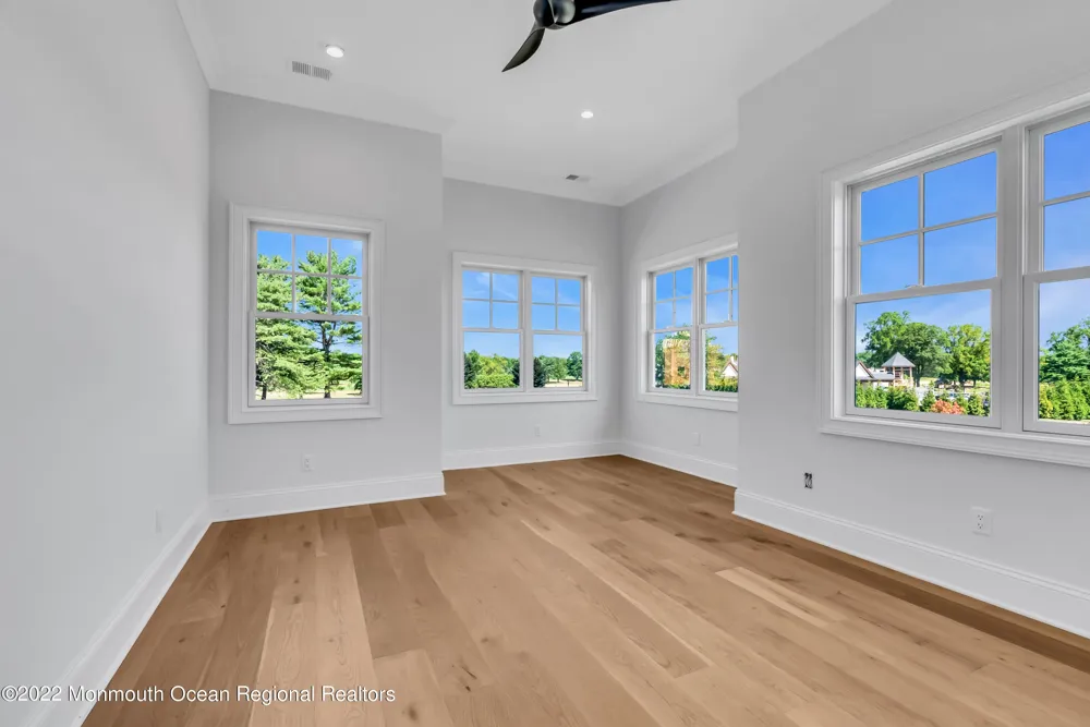174 Eagle Way Eatontown, NJ 07724
