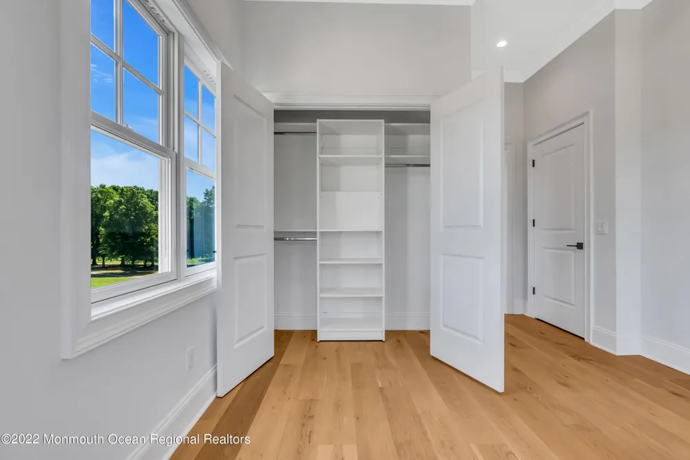 174 Eagle Way Eatontown, NJ 07724