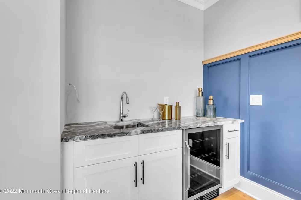 174 Eagle Way Eatontown, NJ 07724