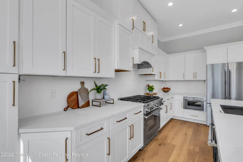 174 Eagle Way Eatontown, NJ 07724