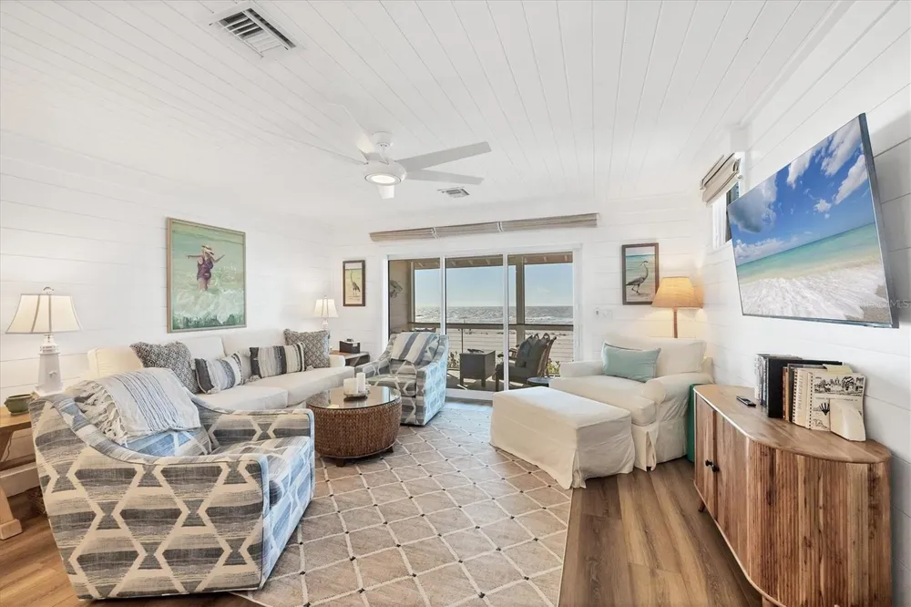 290 GULF BOULEVARD #17 Boca Grande, FL 33921