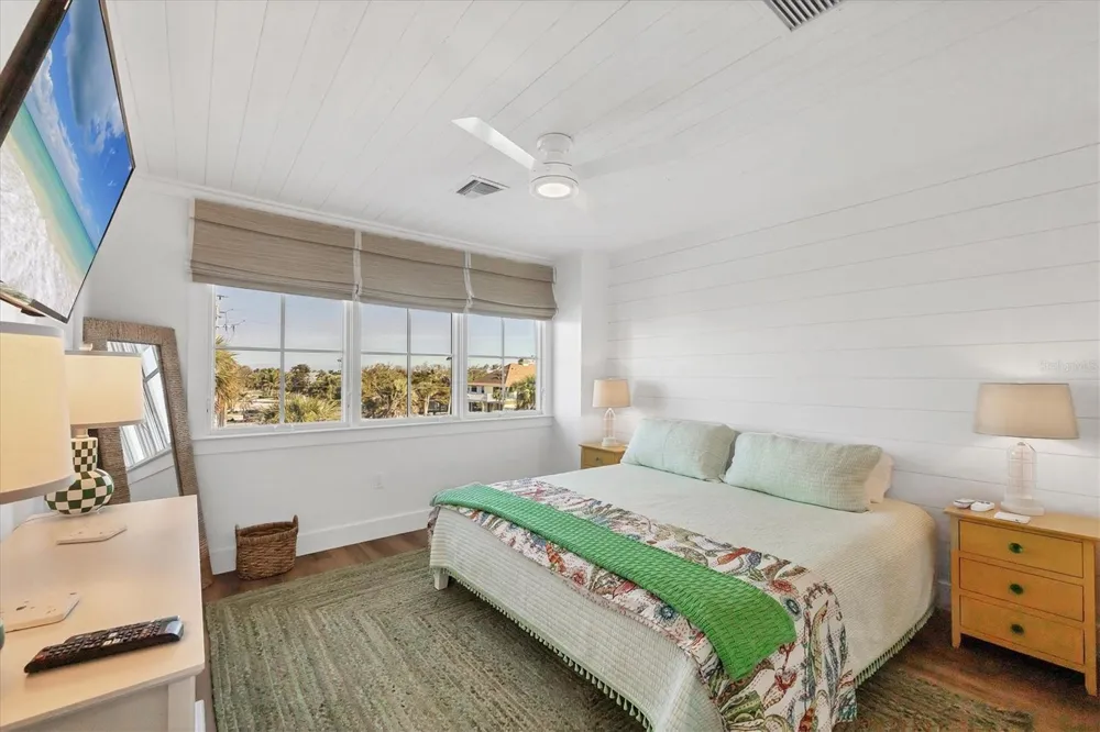 290 GULF BOULEVARD #17 Boca Grande, FL 33921