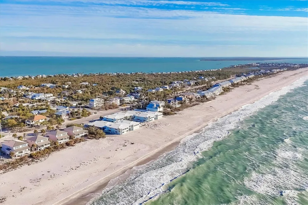 290 GULF BOULEVARD #17 Boca Grande, FL 33921