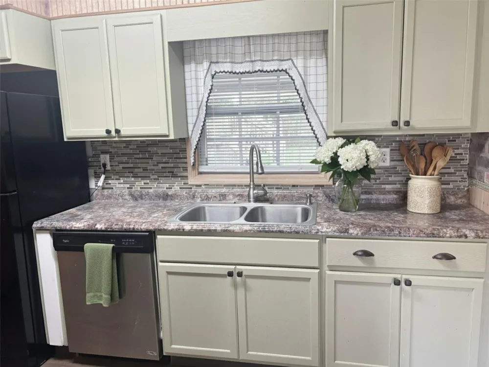 512 GREEN CIRCLE Fort Meade, FL 33841