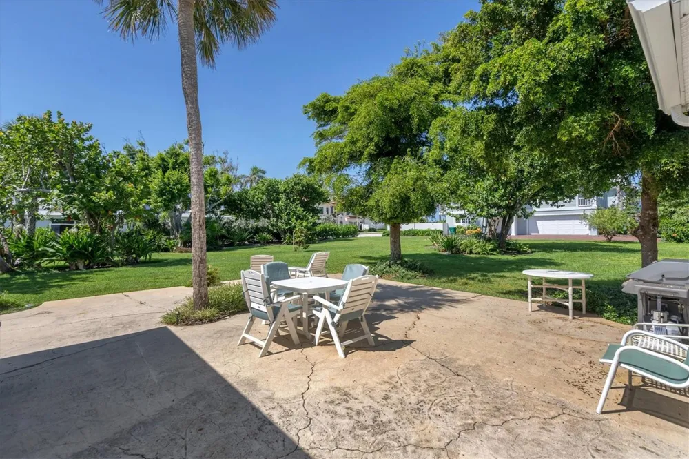 231 GILCHRIST AVENUE Boca Grande, FL 33921