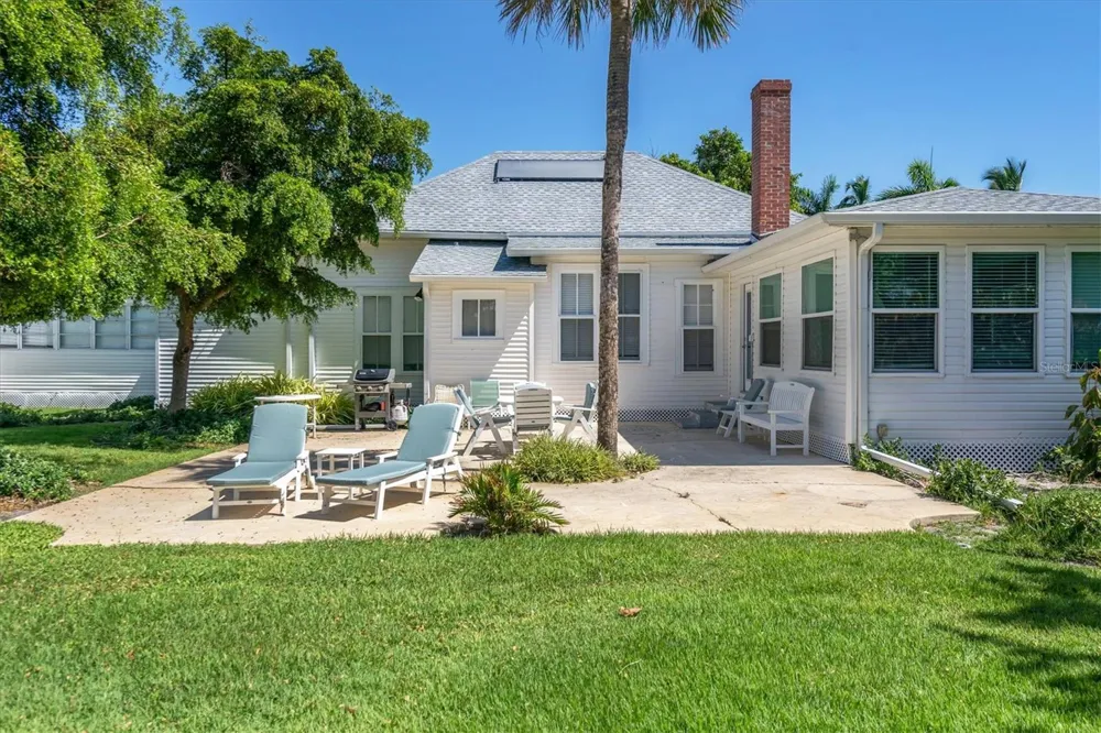 231 GILCHRIST AVENUE Boca Grande, FL 33921