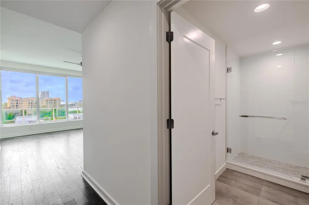 920 OSCEOLA AVENUE #703 Clearwater, FL 33755