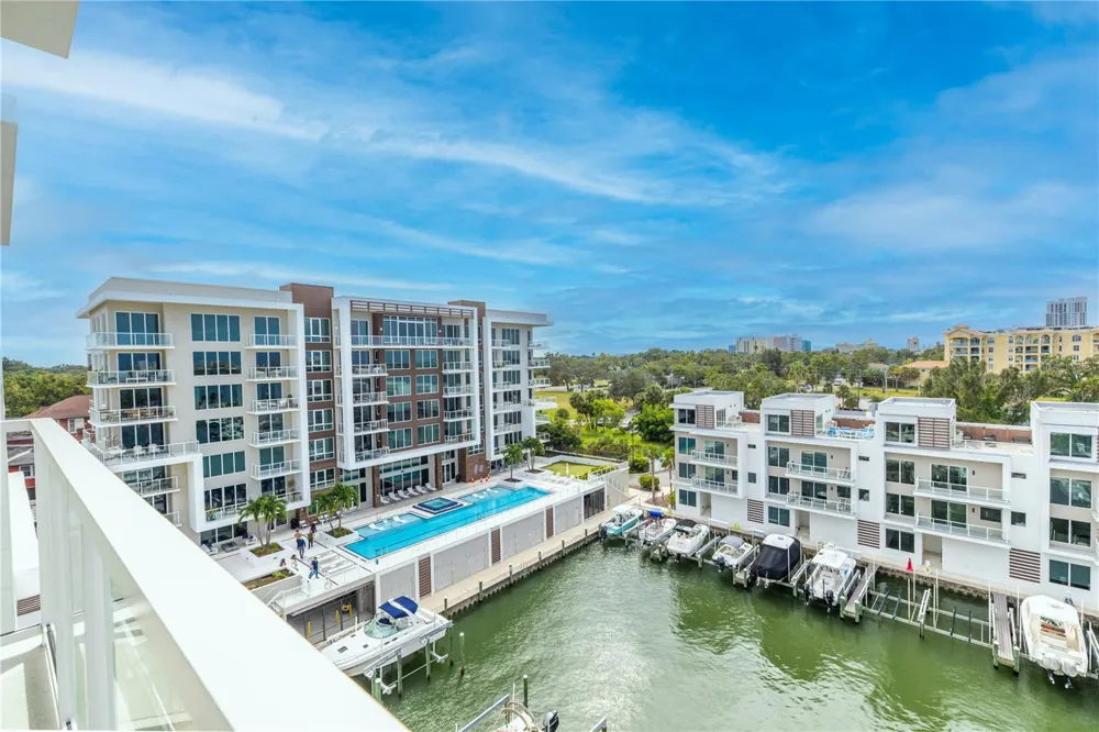 920 OSCEOLA AVENUE #703 Clearwater, FL 33755