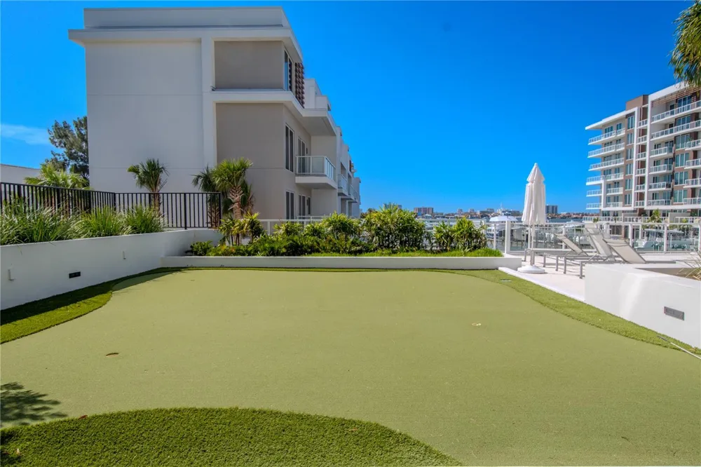 920 OSCEOLA AVENUE #703 Clearwater, FL 33755