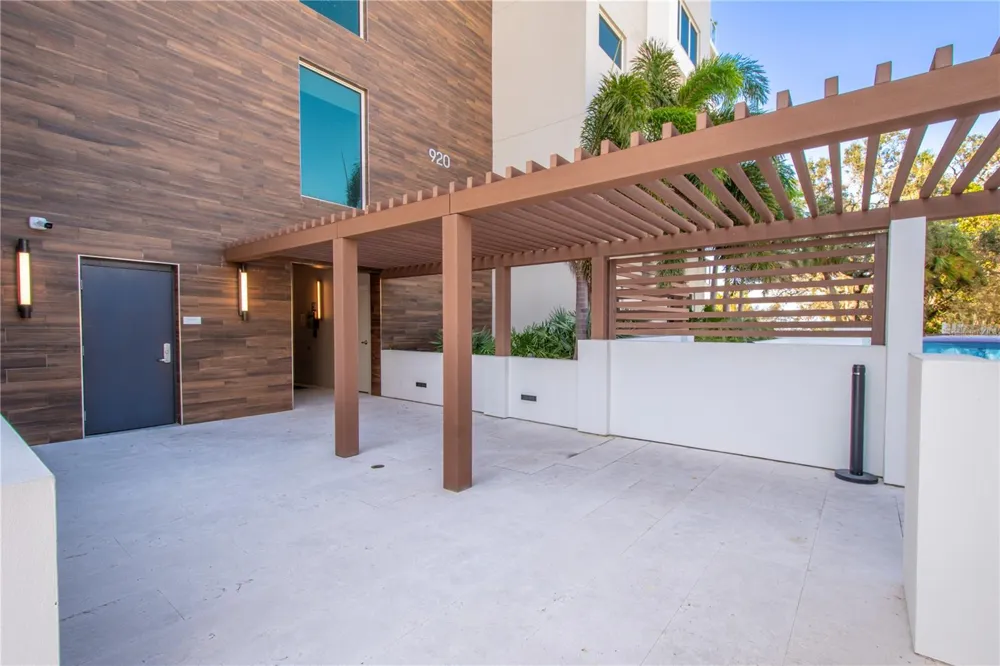 920 OSCEOLA AVENUE #703 Clearwater, FL 33755