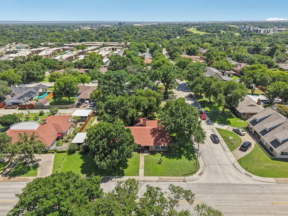1213 W Tarrant Road Grand Prairie, TX 75050