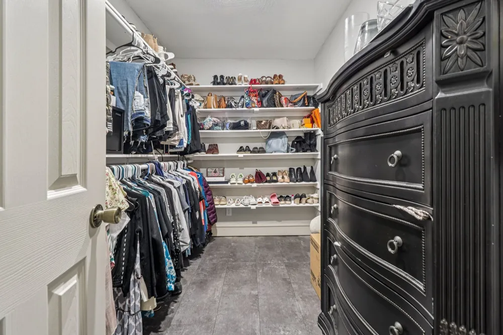 1213 W Tarrant Road Grand Prairie, TX 75050