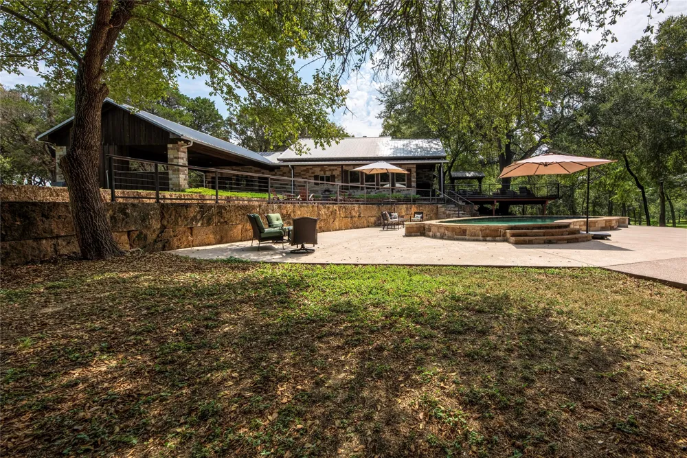 395 County Road 2530 Meridian, TX 76665